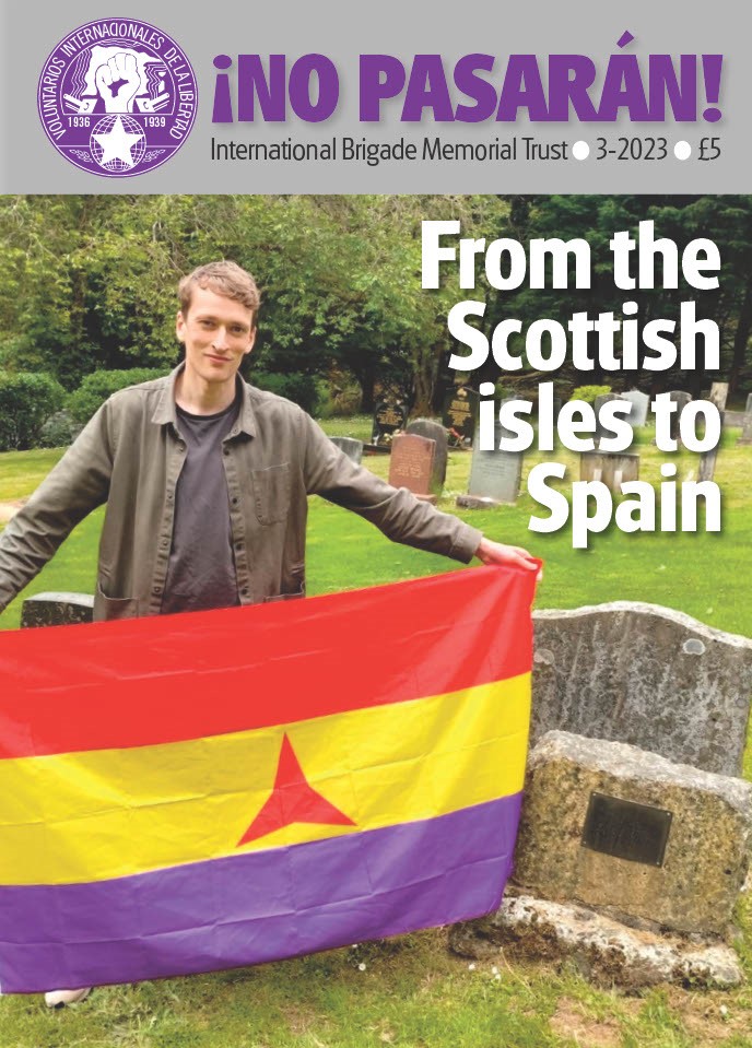 Front cover of September's issue of ¡No Pasaran!,